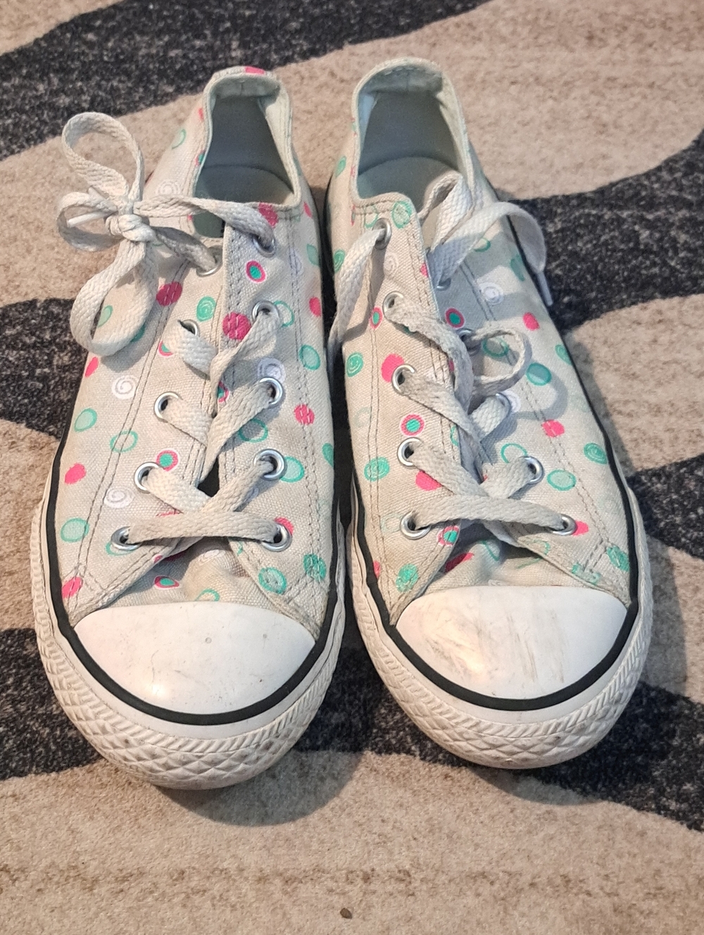 Converse